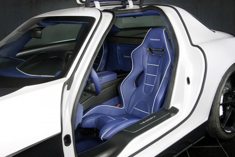  Mercedes-Benz SLS AMG by Mansory 2011 года  (фото 3 из 26)